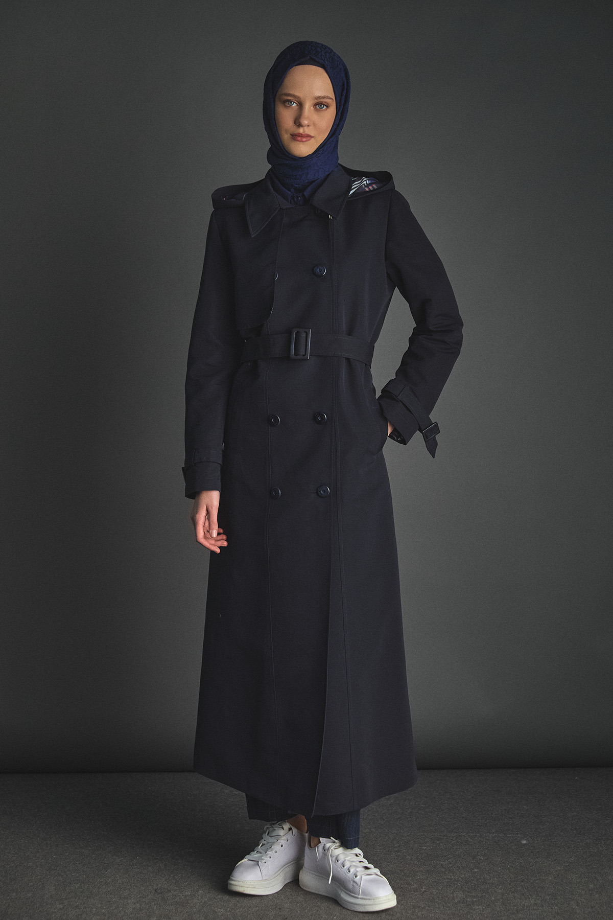 Çıkarılabilir Kapüşonlu Kruvaze Kap