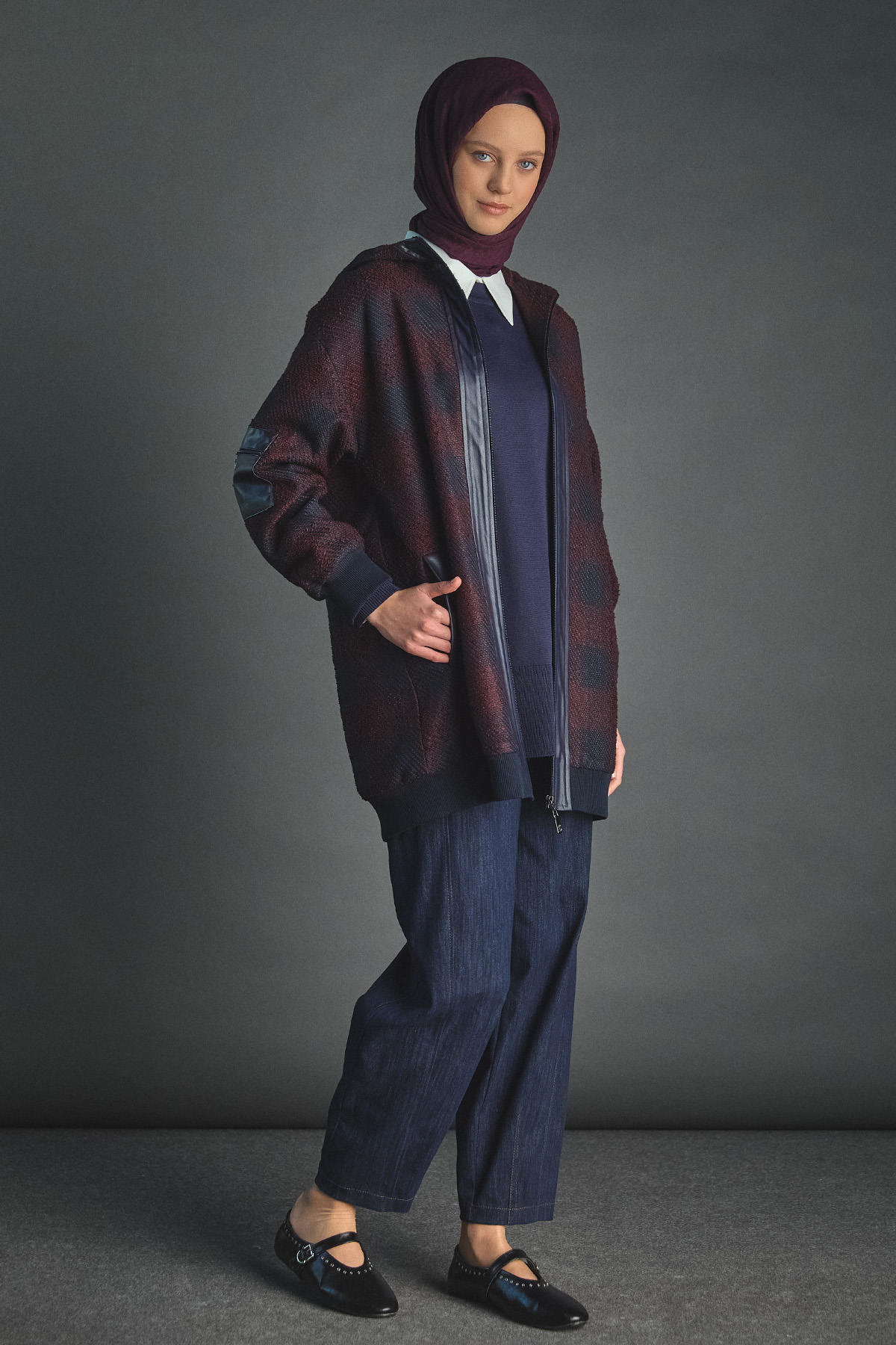 Deri Detaylı Kapüşonlu Tüvit Kap