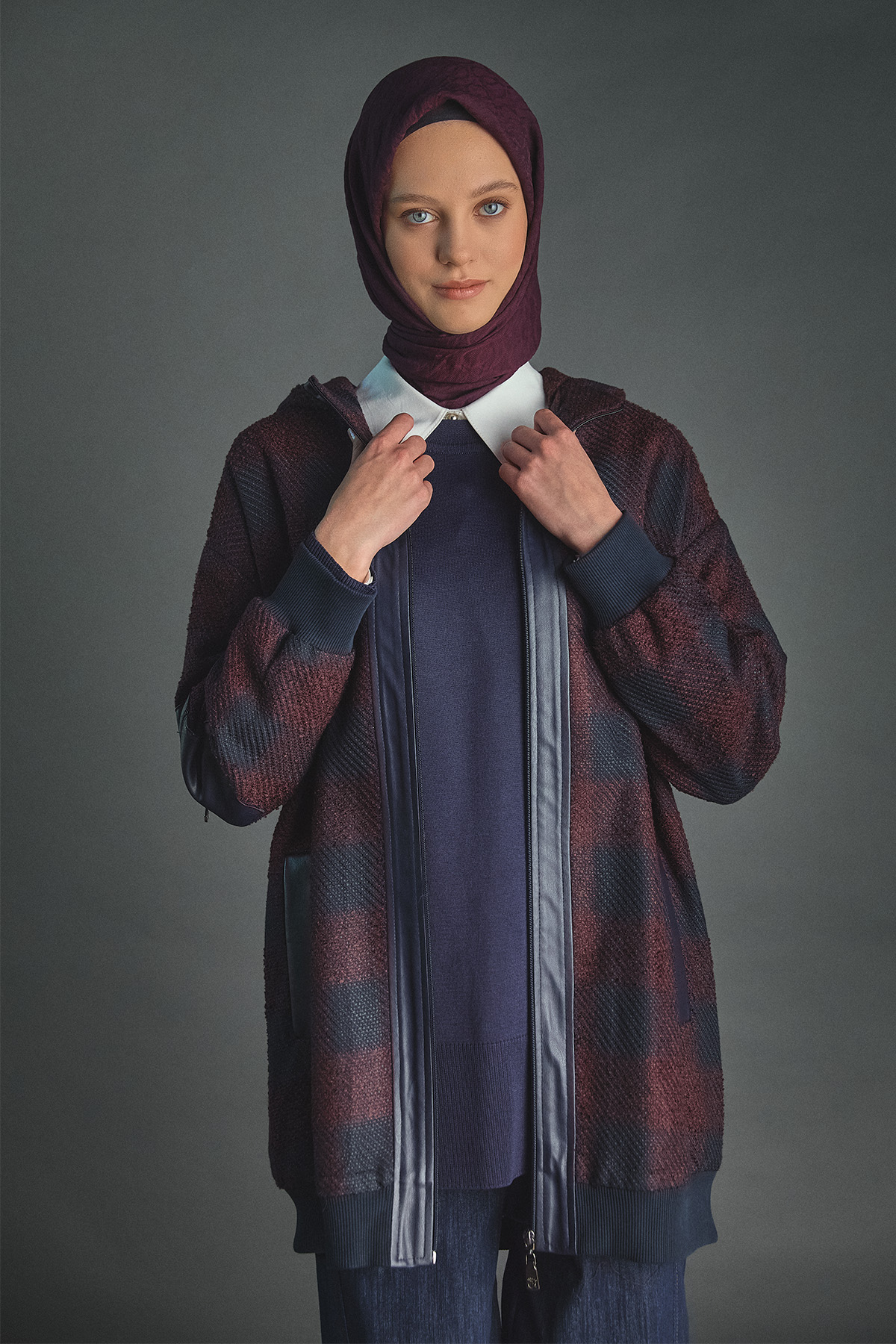 Deri Detaylı Kapüşonlu Tüvit Kap