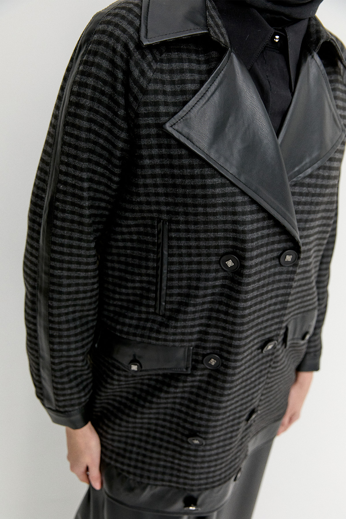 Kareli Suni Deri Oversize Kap, Tesettür Giyim