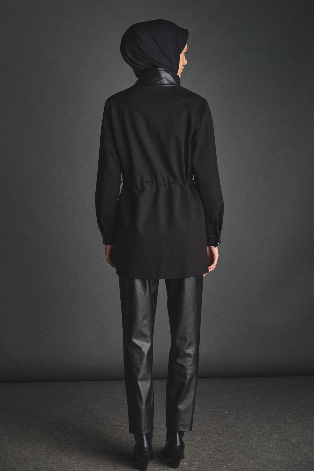 Fermuarlı Çift Cepli Suni Deri Kap