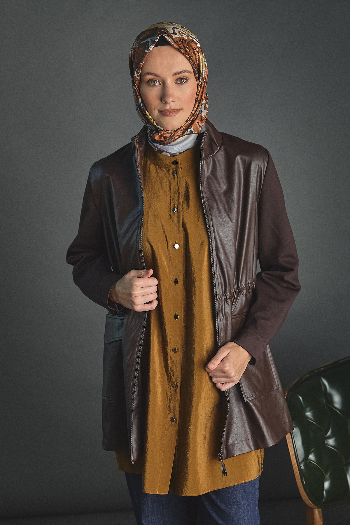 Fermuarlı Çift Cepli Suni Deri Kap