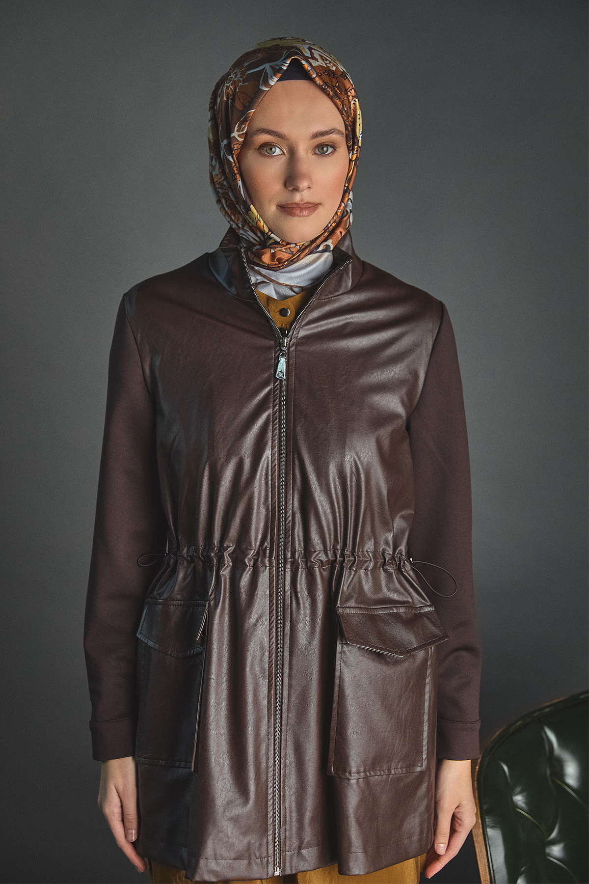 Fermuarlı Çift Cepli Suni Deri Kap