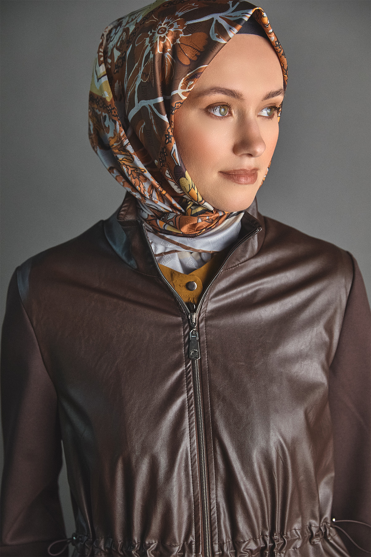 Fermuarlı Çift Cepli Suni Deri Kap