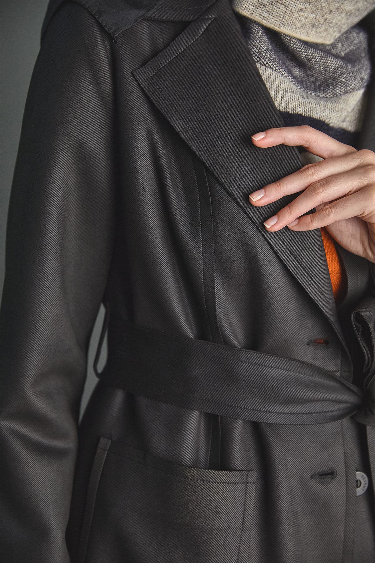 Kuşaklı Süet Görünümlü Kap