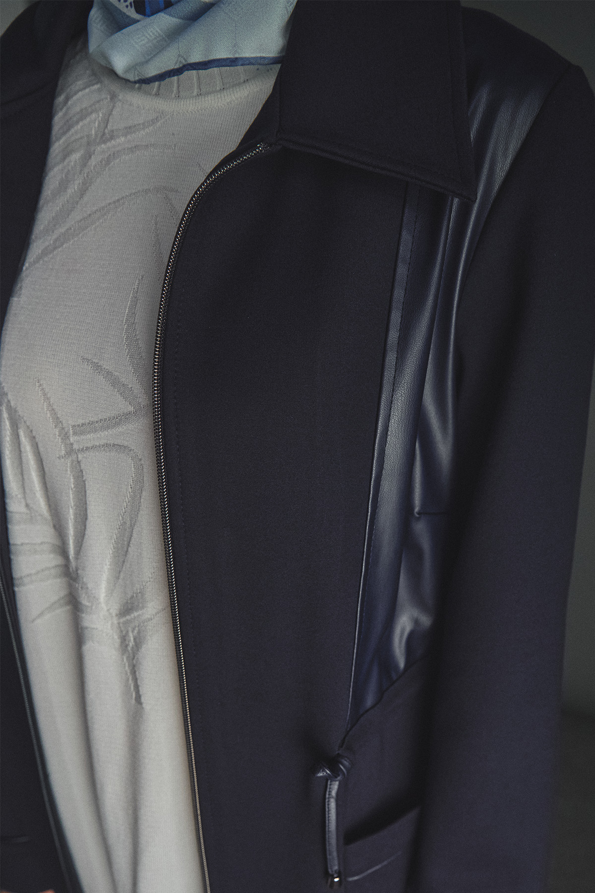 Deri Kombinli Kuşaklı Kap