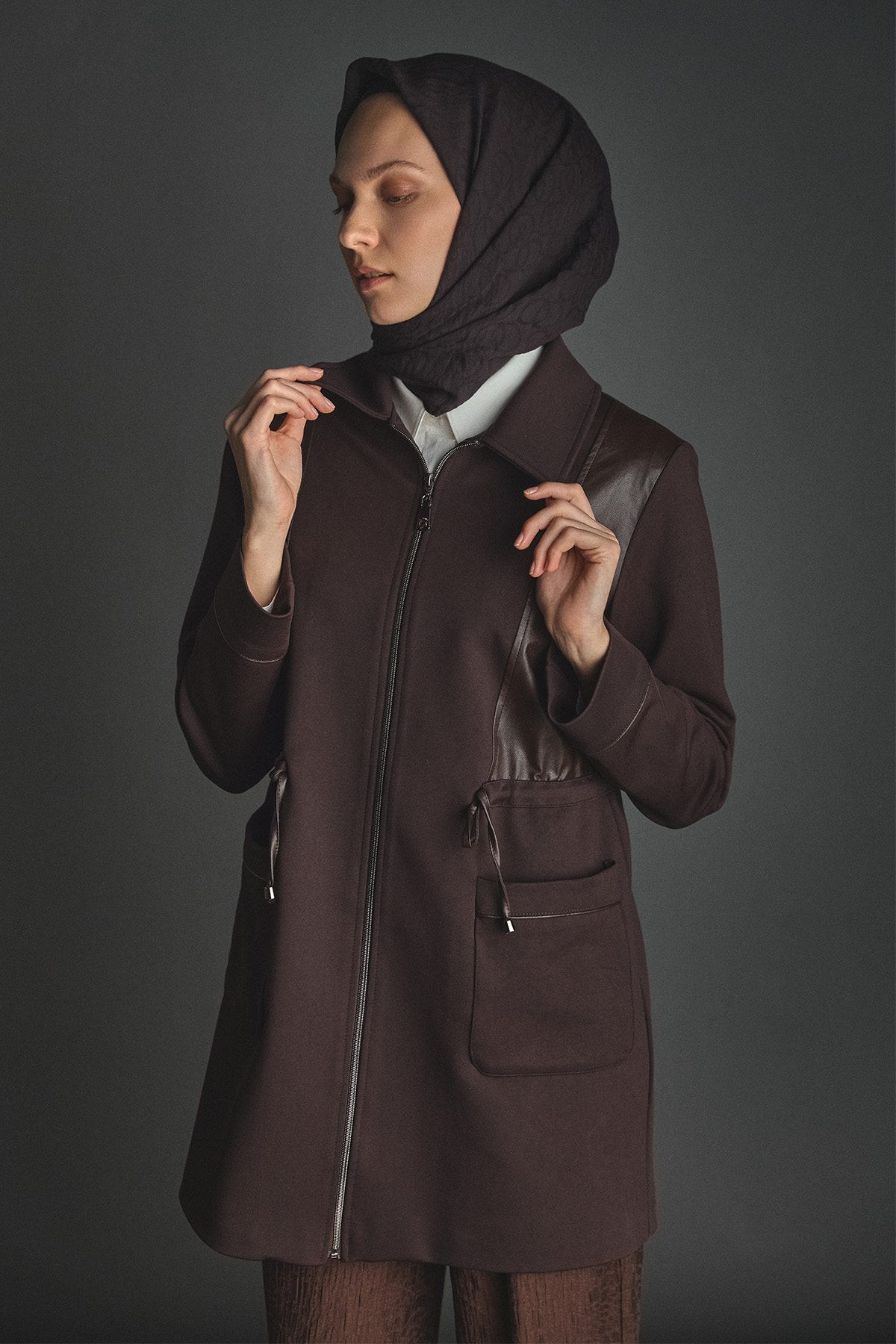 Deri Kombinli Kuşaklı Kap