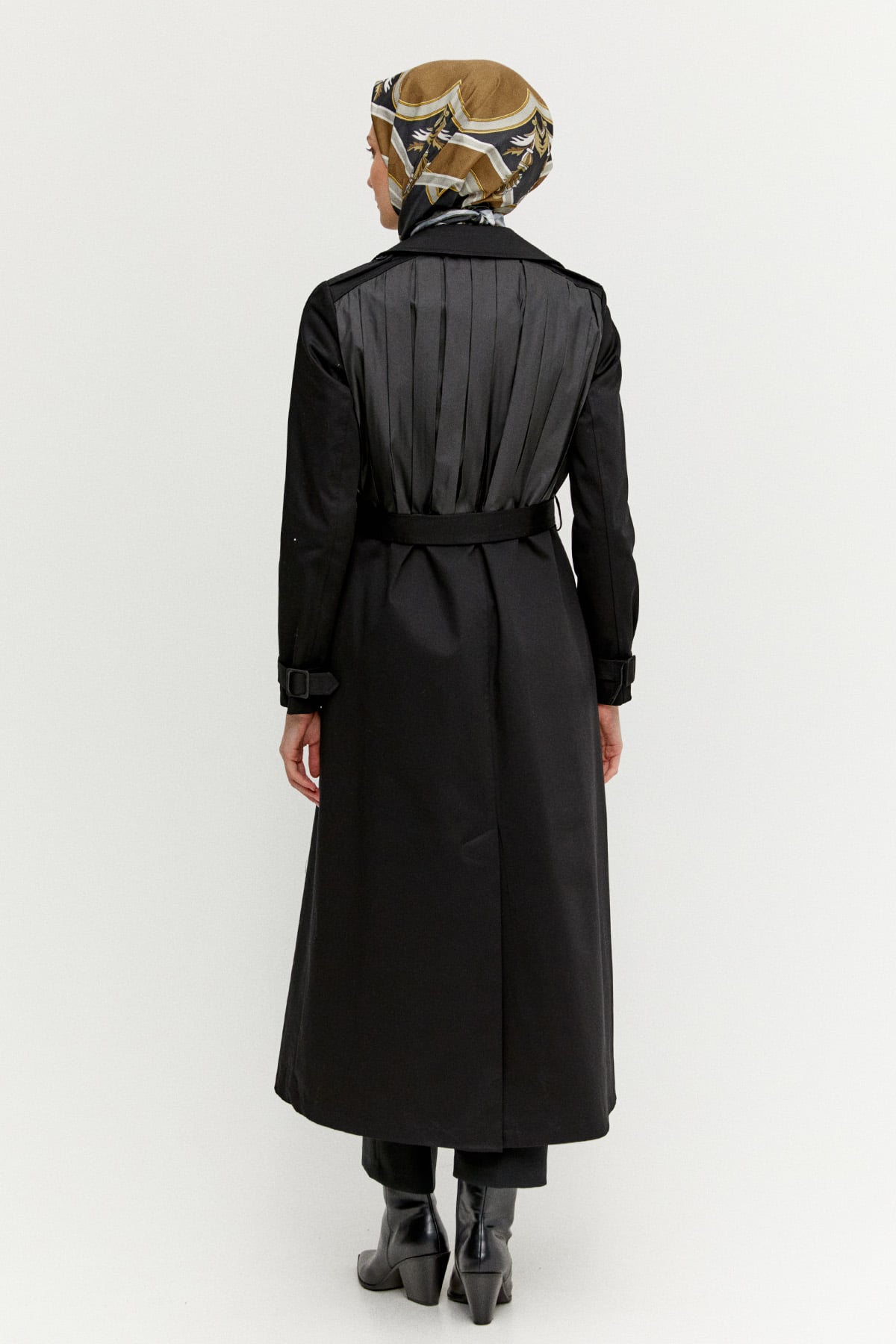 Kruvaze Paraşüt Detaylı Pamuk Kap