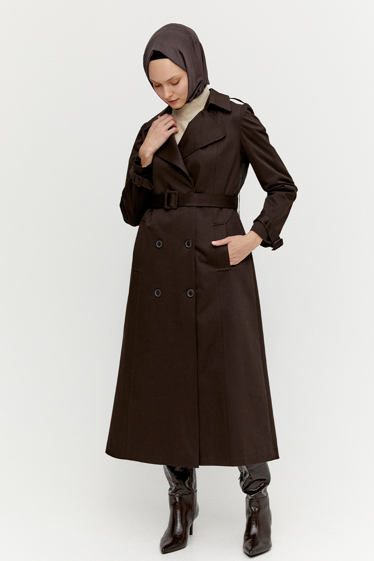 Kruvaze Paraşüt Detaylı Pamuk Kap