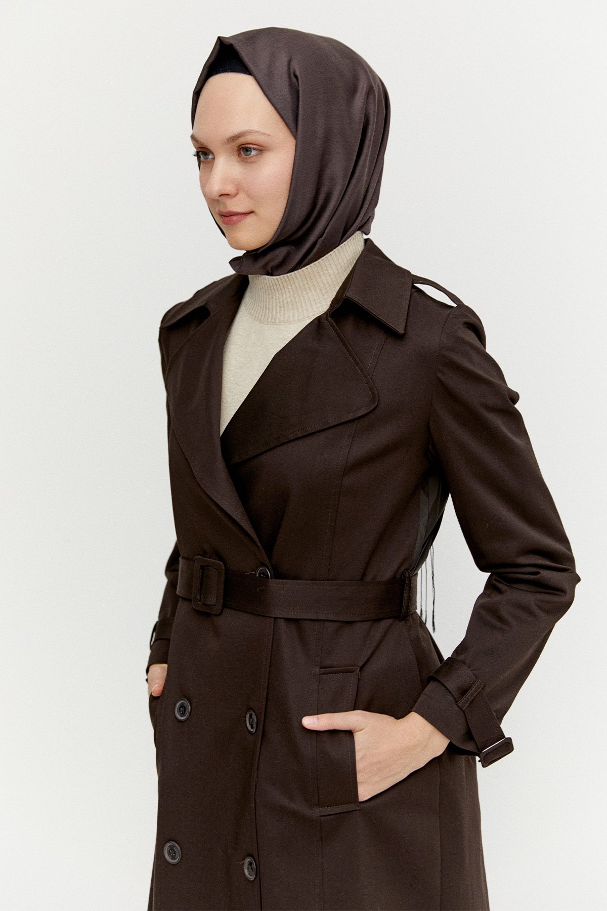 Kruvaze Paraşüt Detaylı Pamuk Kap