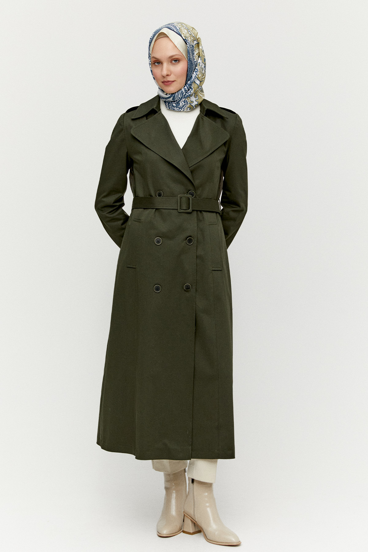 Kruvaze Paraşüt Detaylı Pamuk Kap