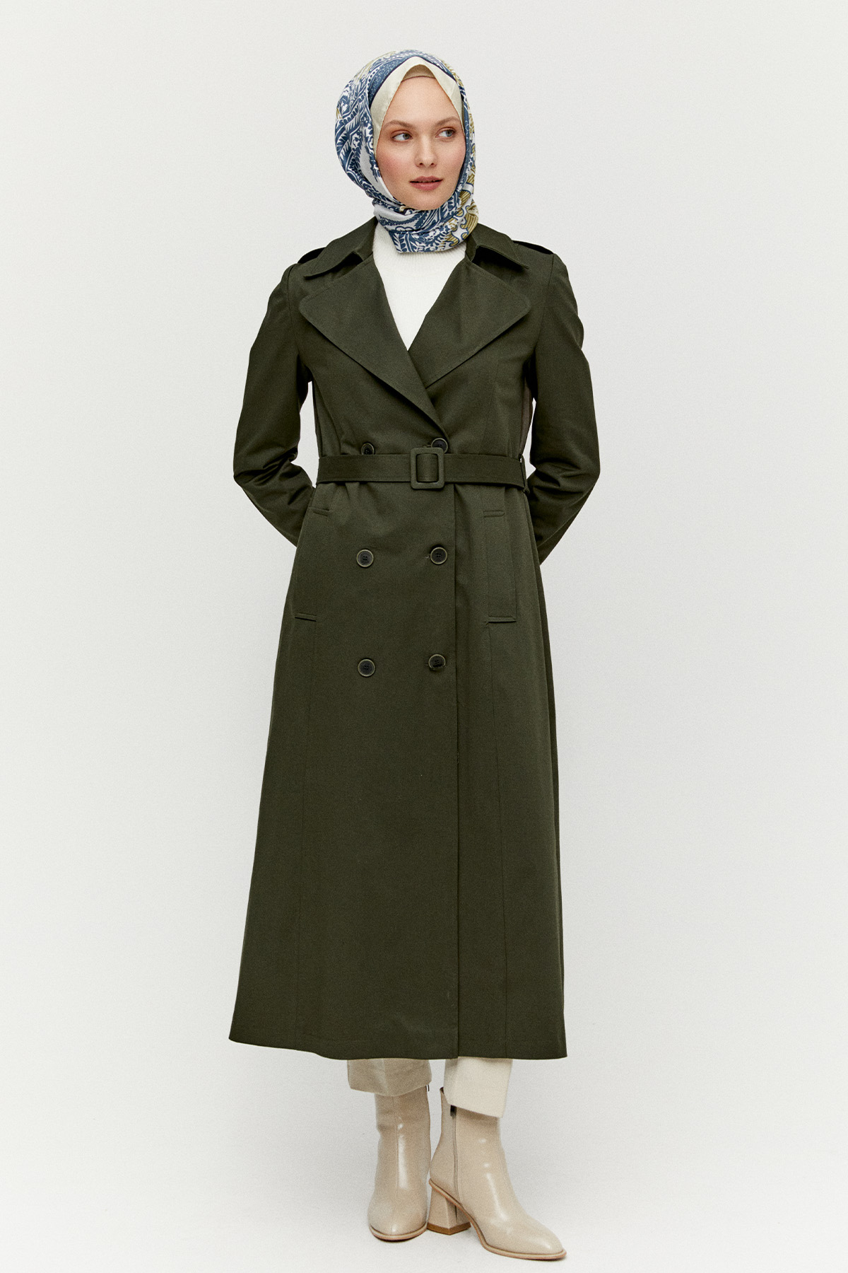 Kruvaze Paraşüt Detaylı Pamuk Kap