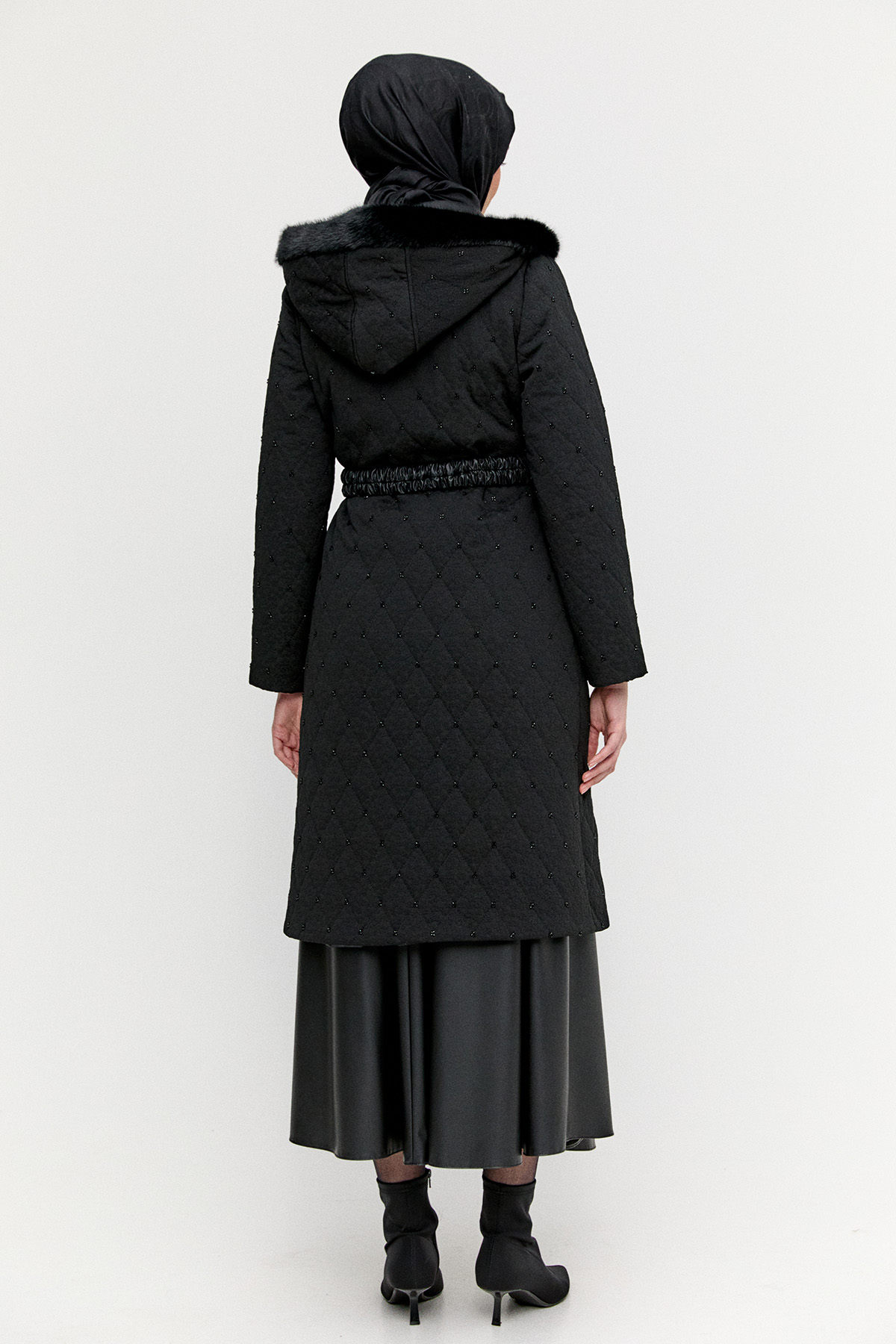 Seyyar Kapüşonlu Taşlı Kaban, Tesettür Giyim