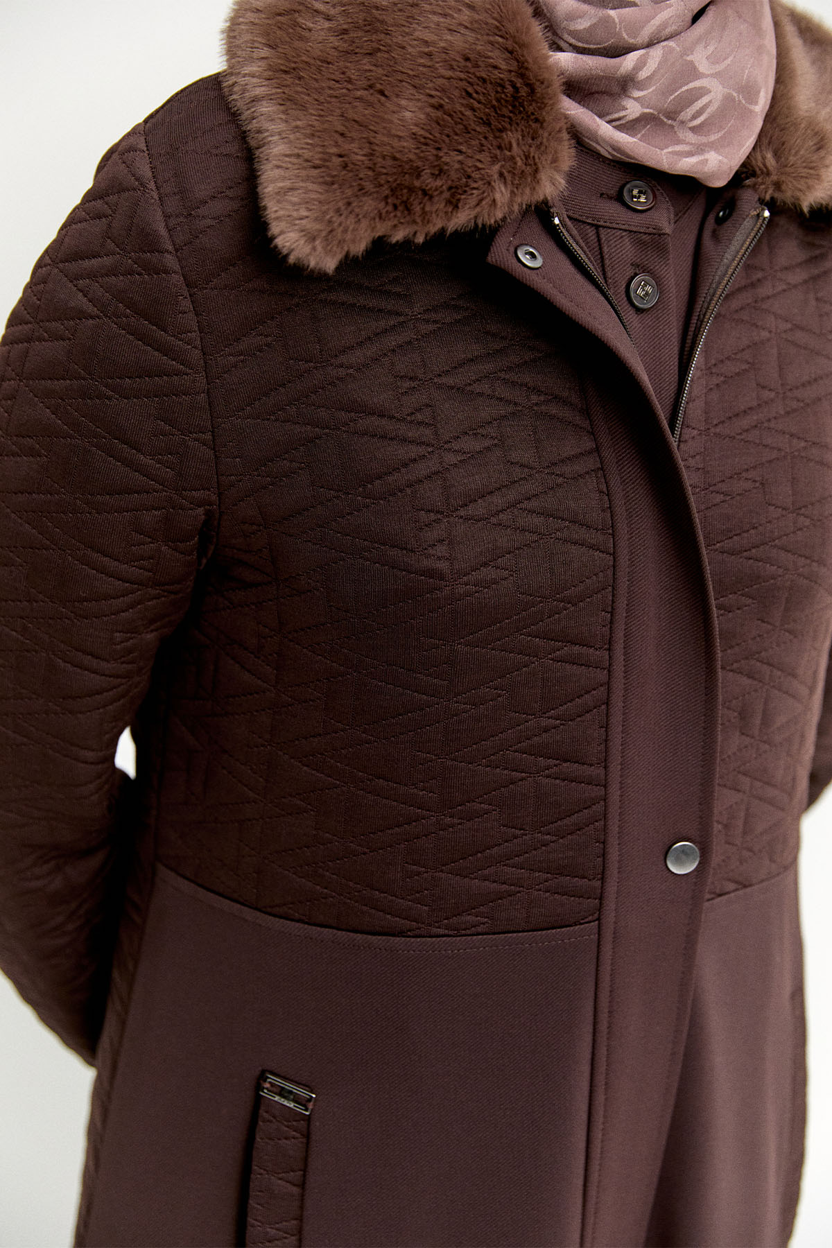 Suni Kürklü Fermuarlı Kap, Tesettür Giyim