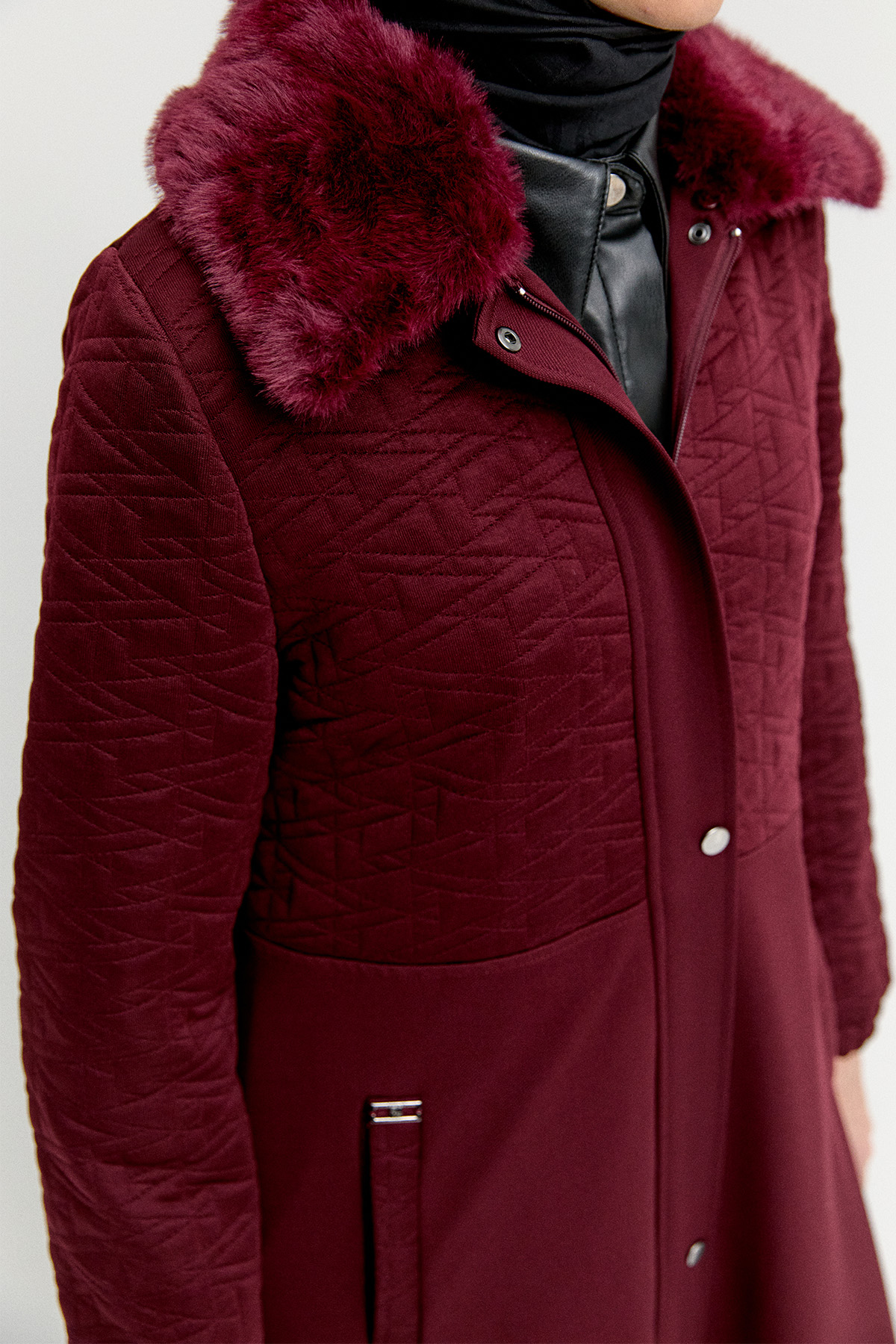 Suni Kürklü Fermuarlı Kap, Tesettür Giyim