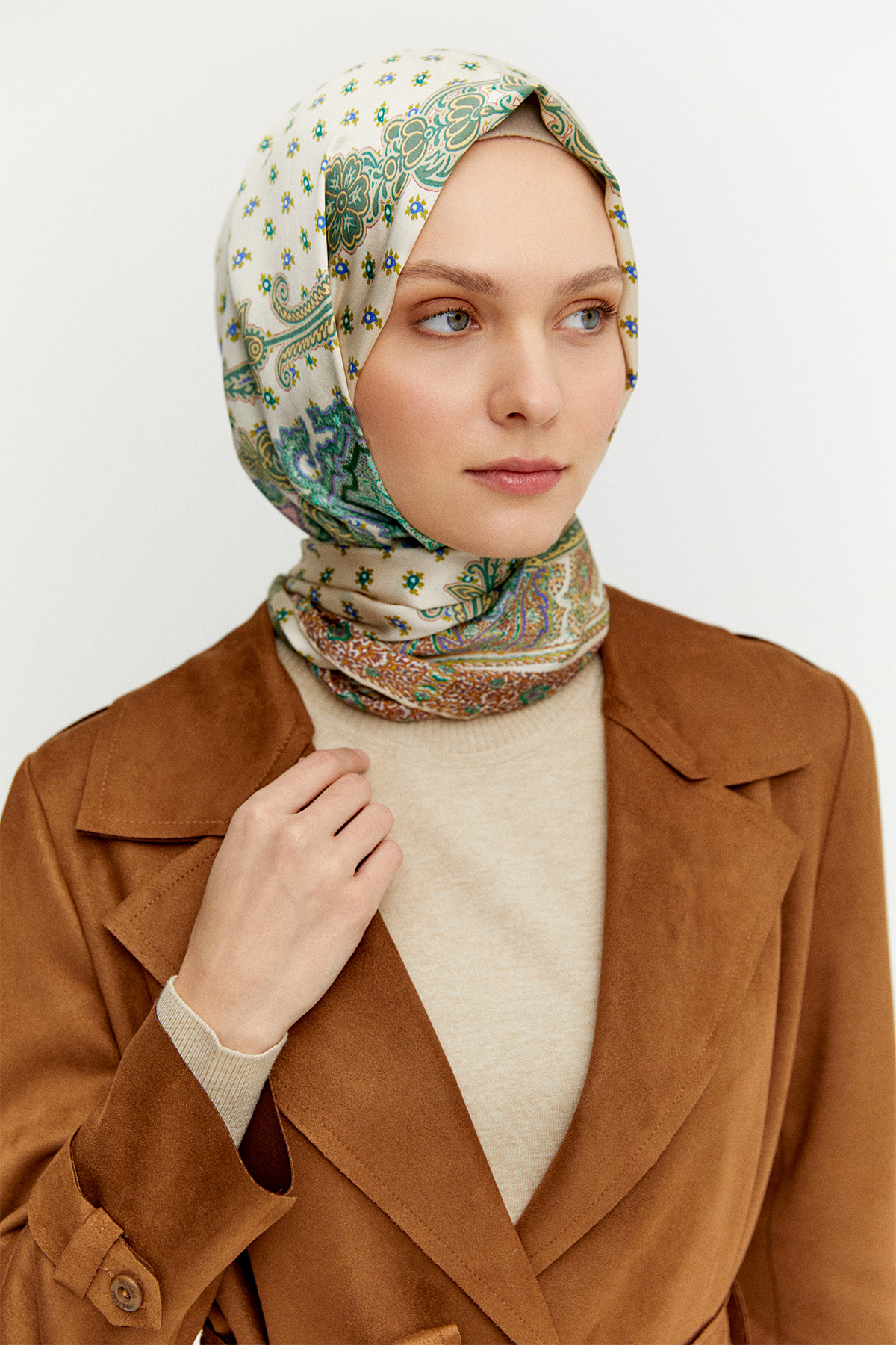 Kuşaklı Süet Görünümlü Uzun Kap, Tesettür Giyim