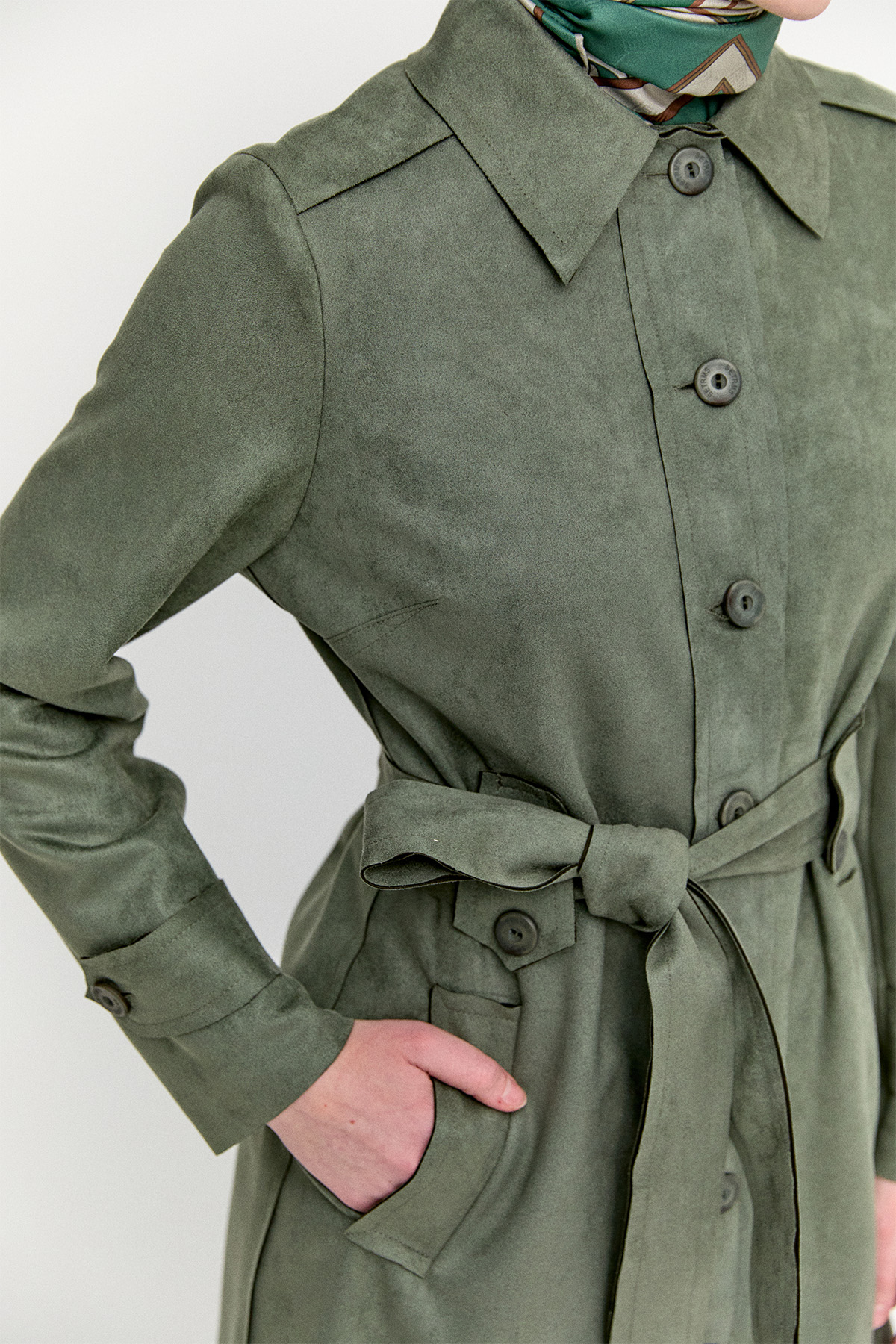 Kuşaklı Süet Görünümlü Kap, Tesettür Giyim