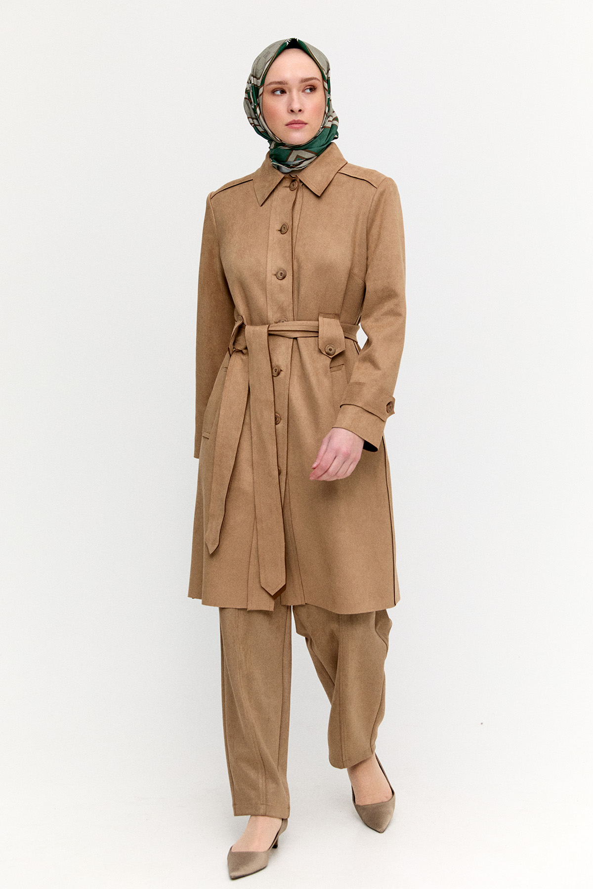 Kuşaklı Süet Görünümlü Kap, Tesettür Giyim