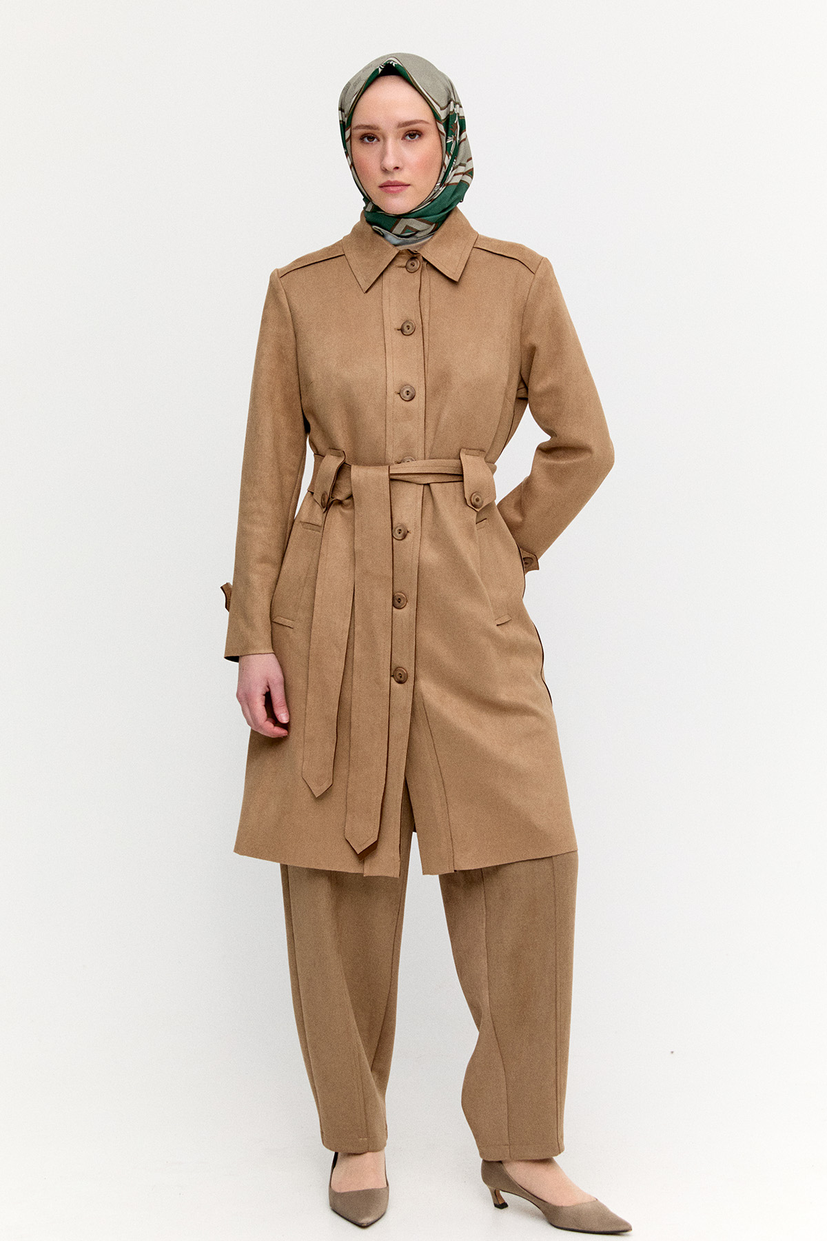 Kuşaklı Süet Görünümlü Kap, Tesettür Giyim