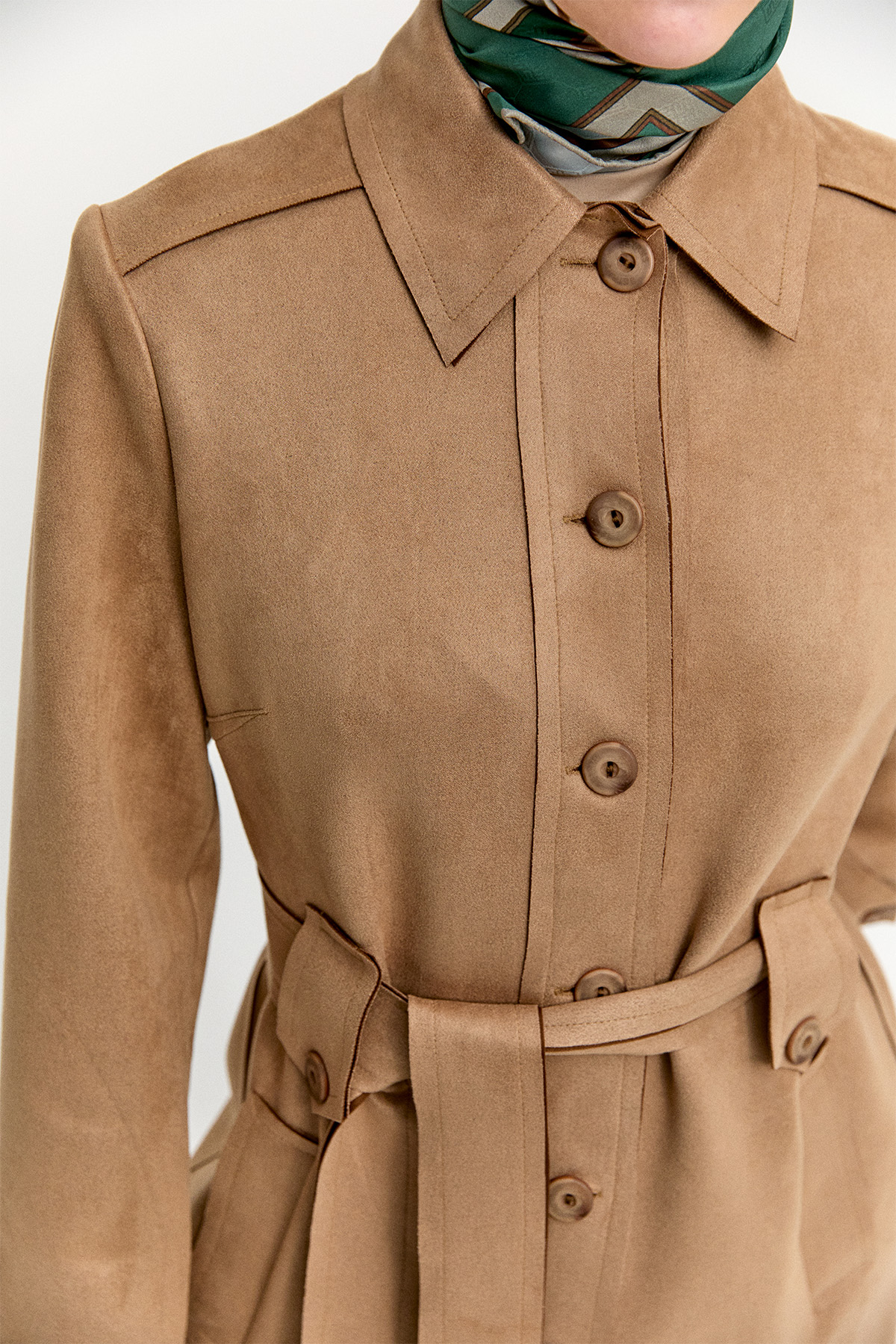 Kuşaklı Süet Görünümlü Kap, Tesettür Giyim