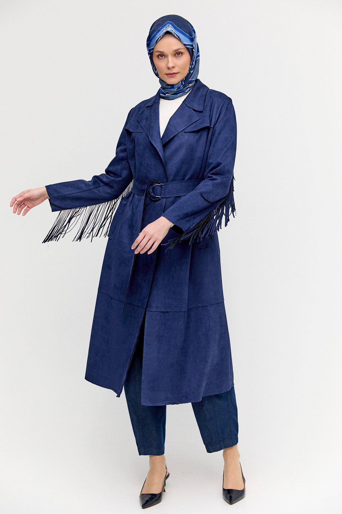 Püskül Detaylı Süet Dokulu Kap, Tesettür Giyim