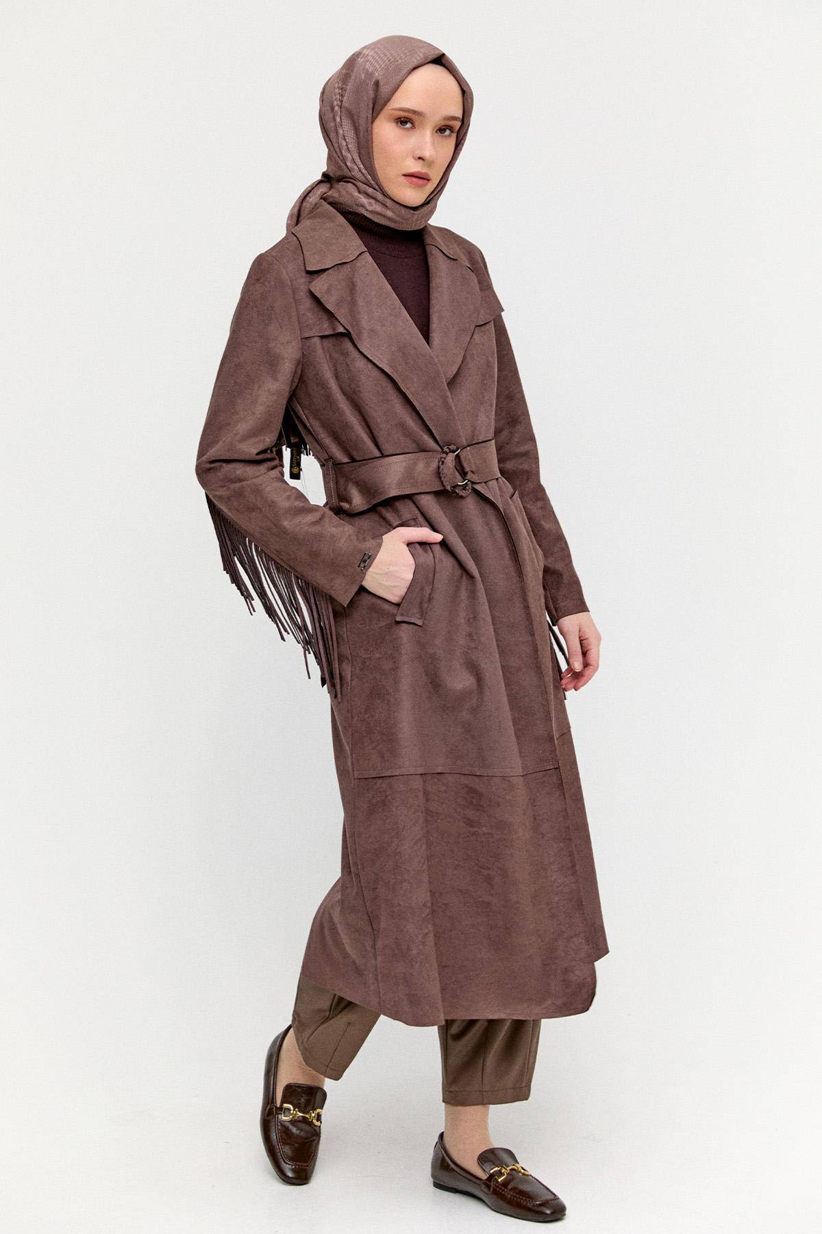 Püskül Detaylı Süet Dokulu Kap, Tesettür Giyim