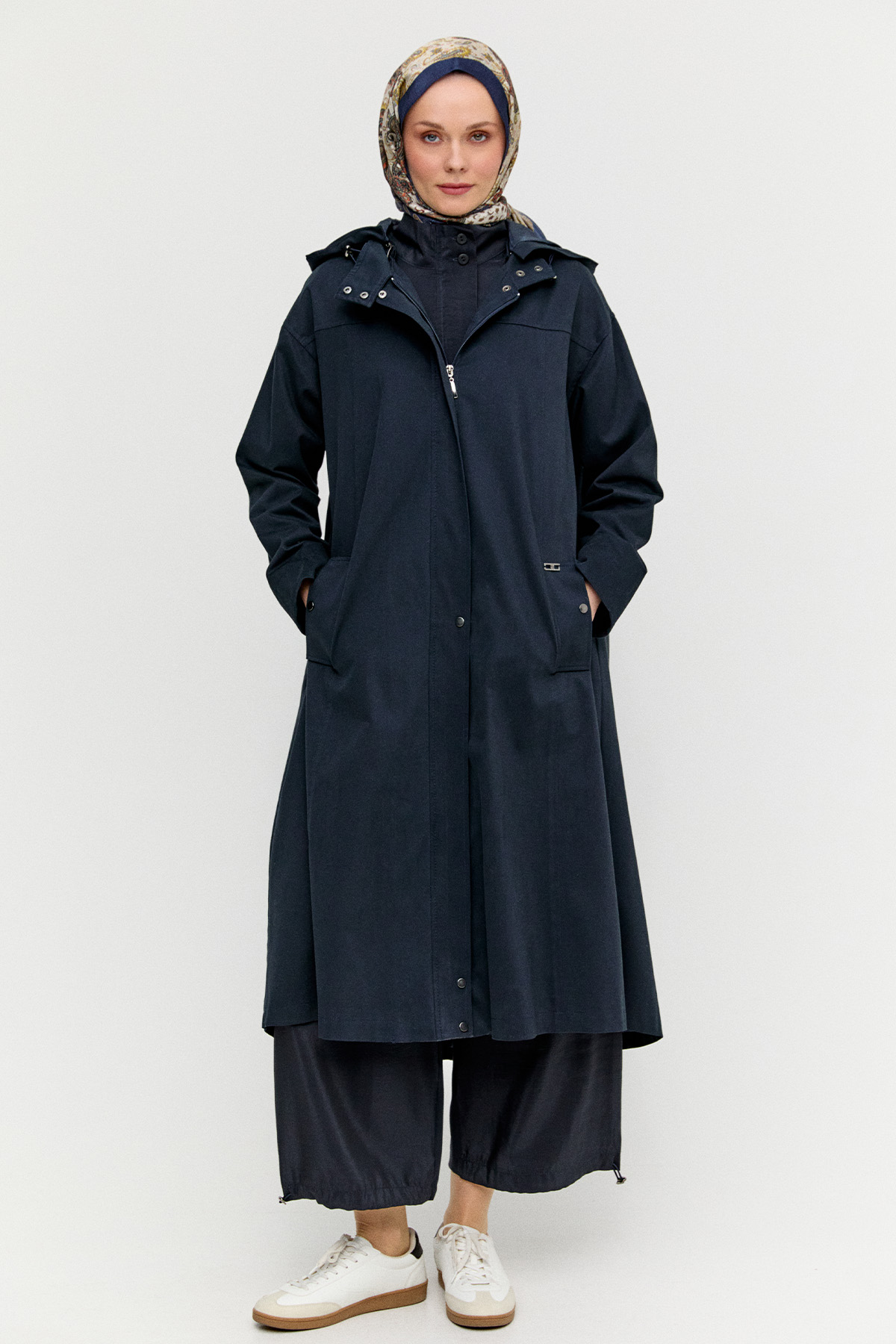 Fermuarlı Kapüşonlu Uzun Kap, Tesettür Giyim