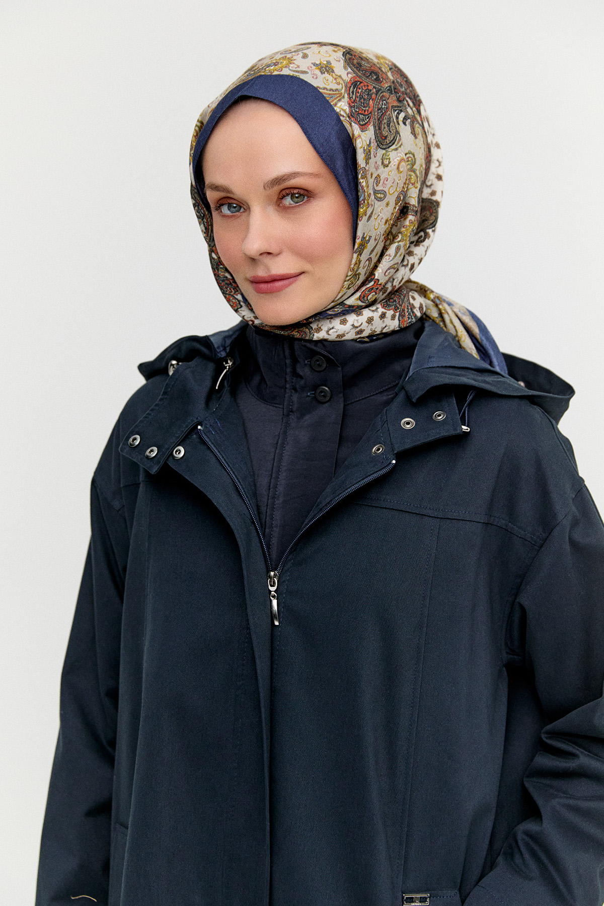 Fermuarlı Kapüşonlu Uzun Kap, Tesettür Giyim