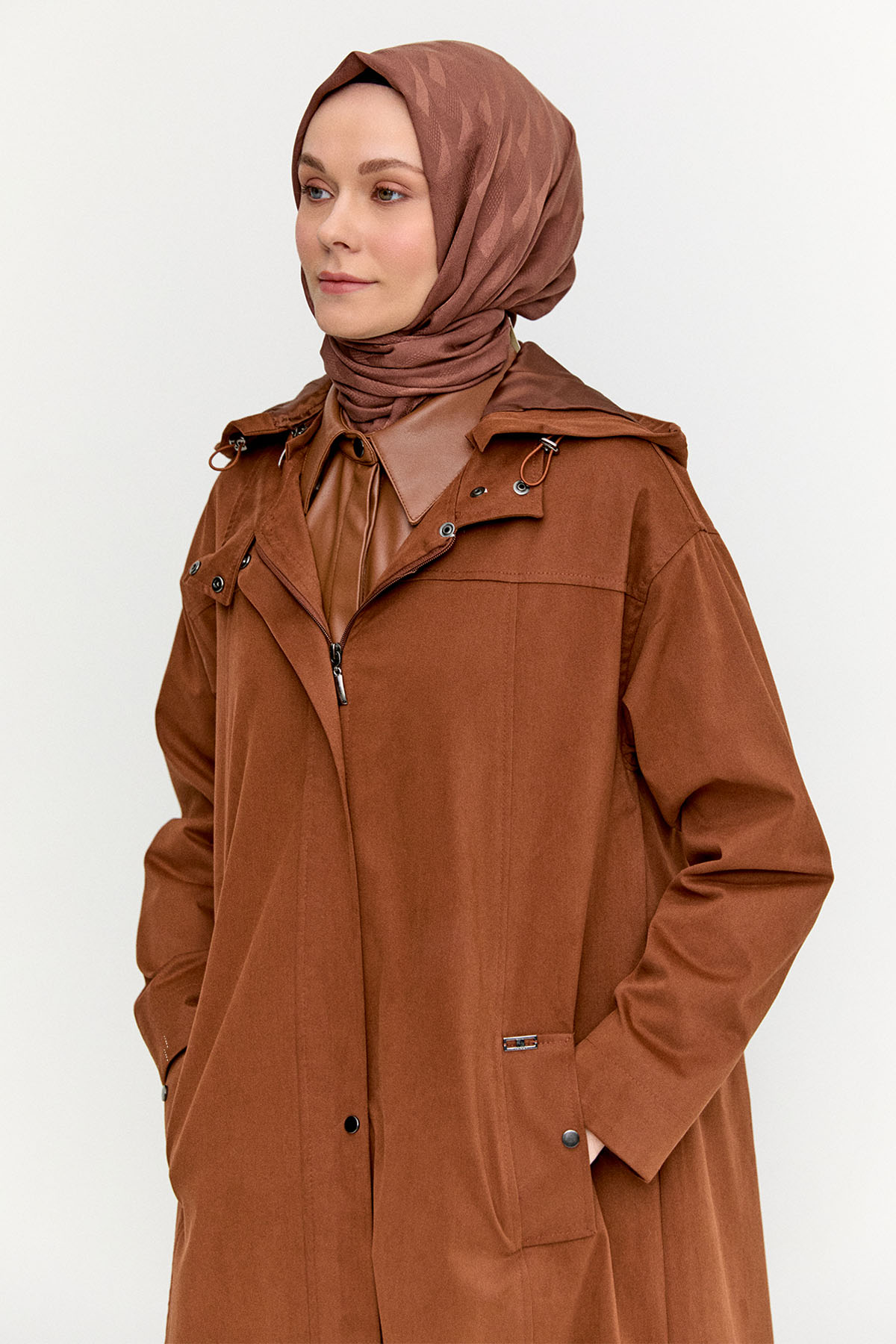 Fermuarlı Kapüşonlu Uzun Kap, Tesettür Giyim