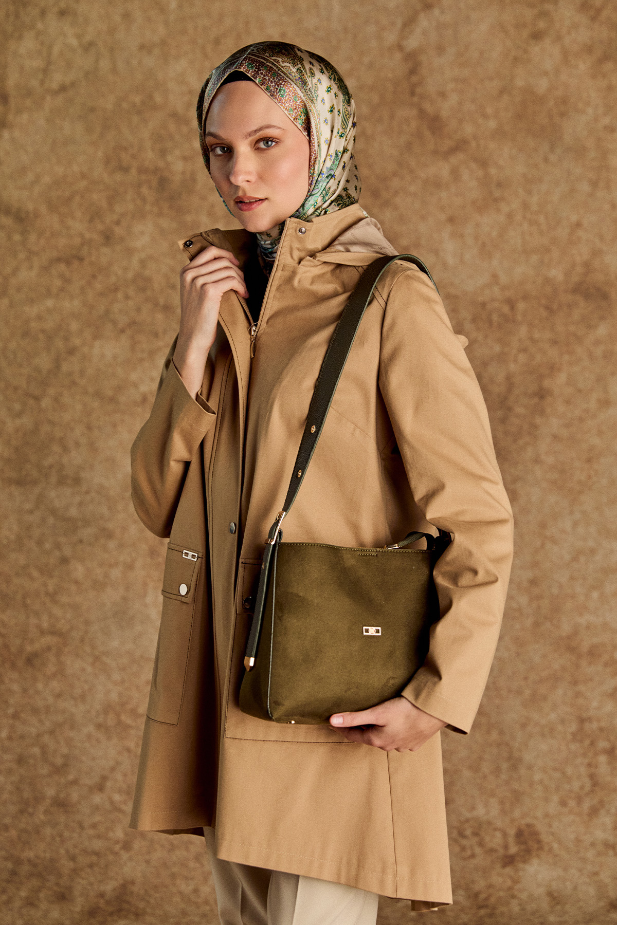 Çıkarılabilir Kapüşonlu Pamuklu Kap