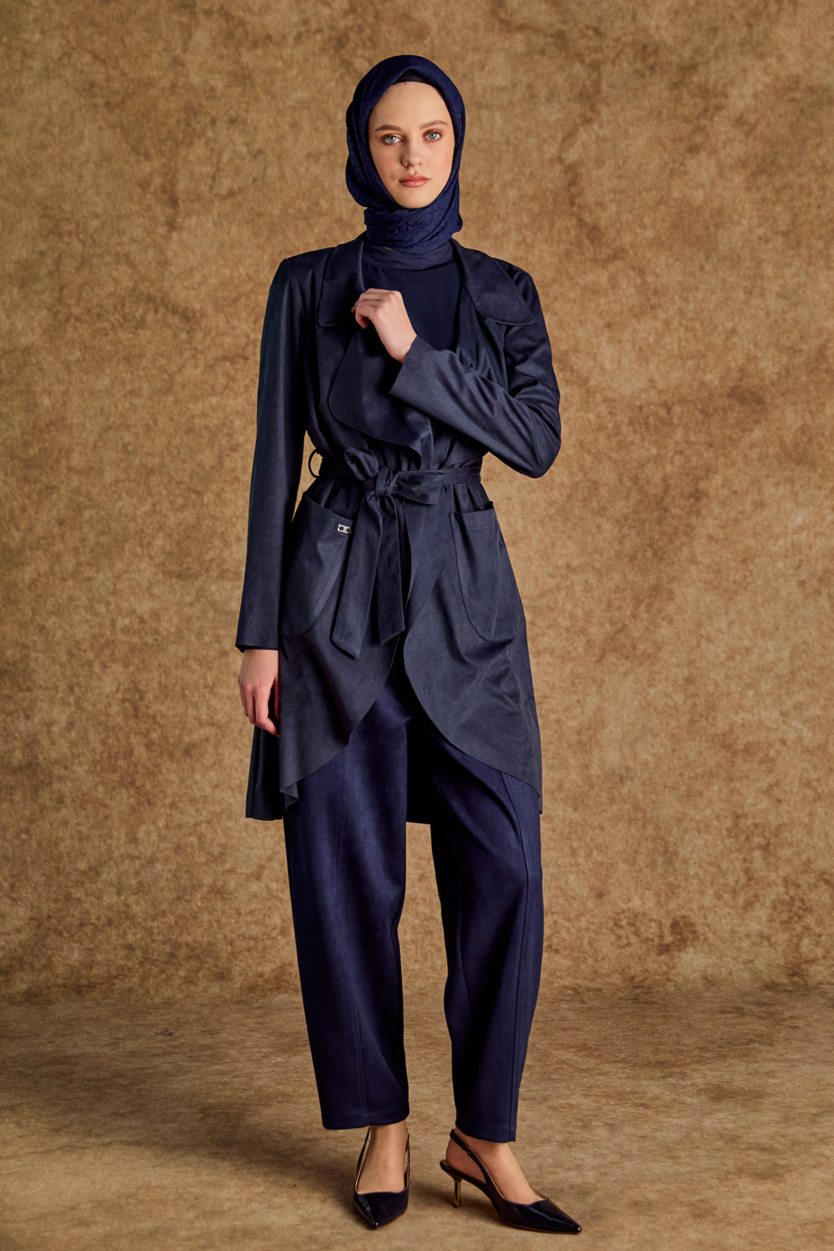 Ceket Yakalı Süet Görünümlü Kap