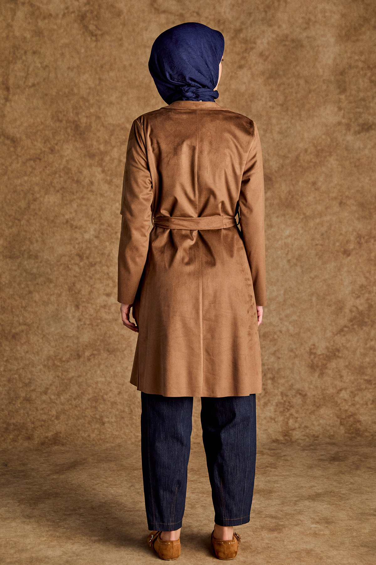 Ceket Yakalı Süet Görünümlü Kap