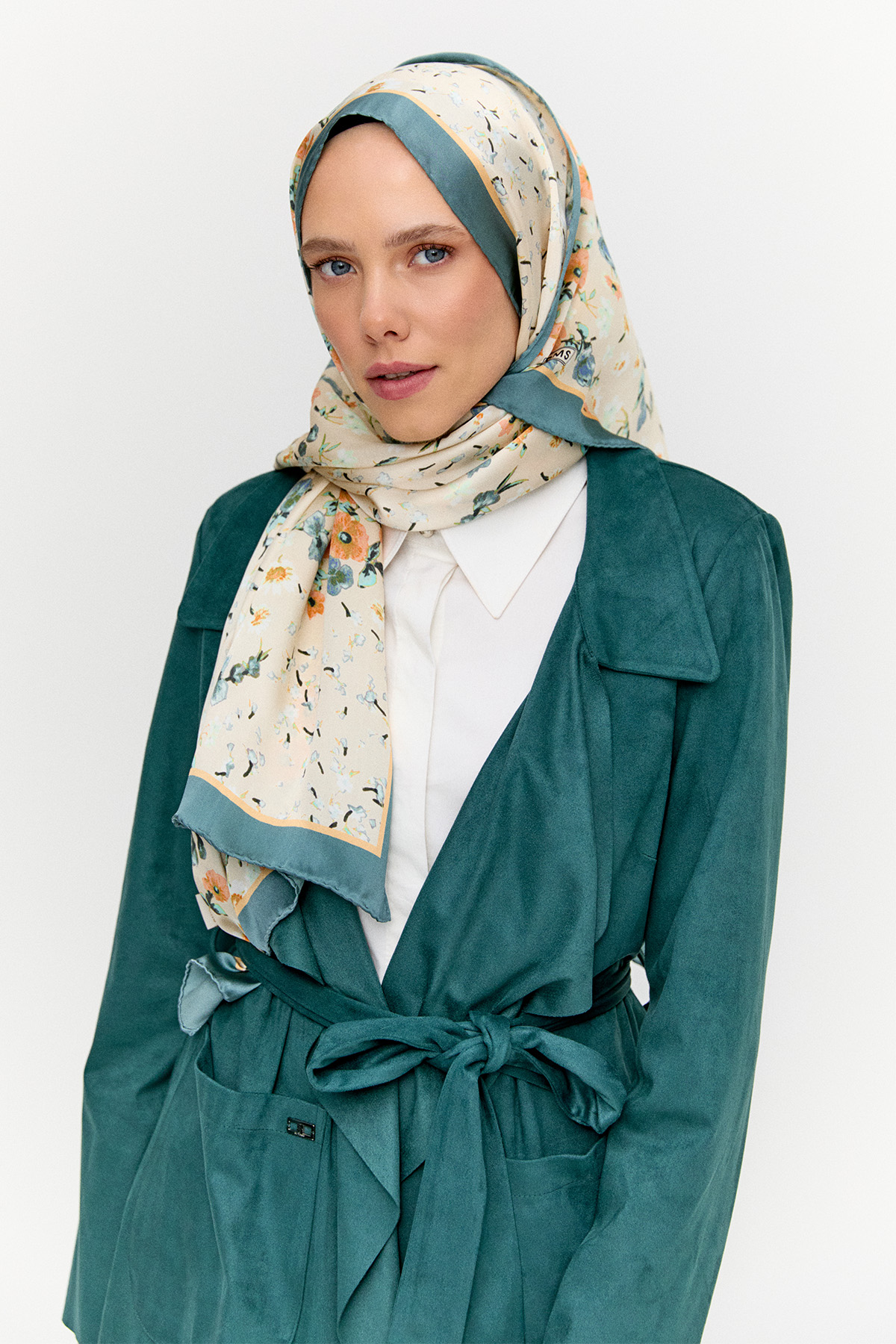 Ceket Yakalı Süet Görünümlü Kap, Tesettür Giyim