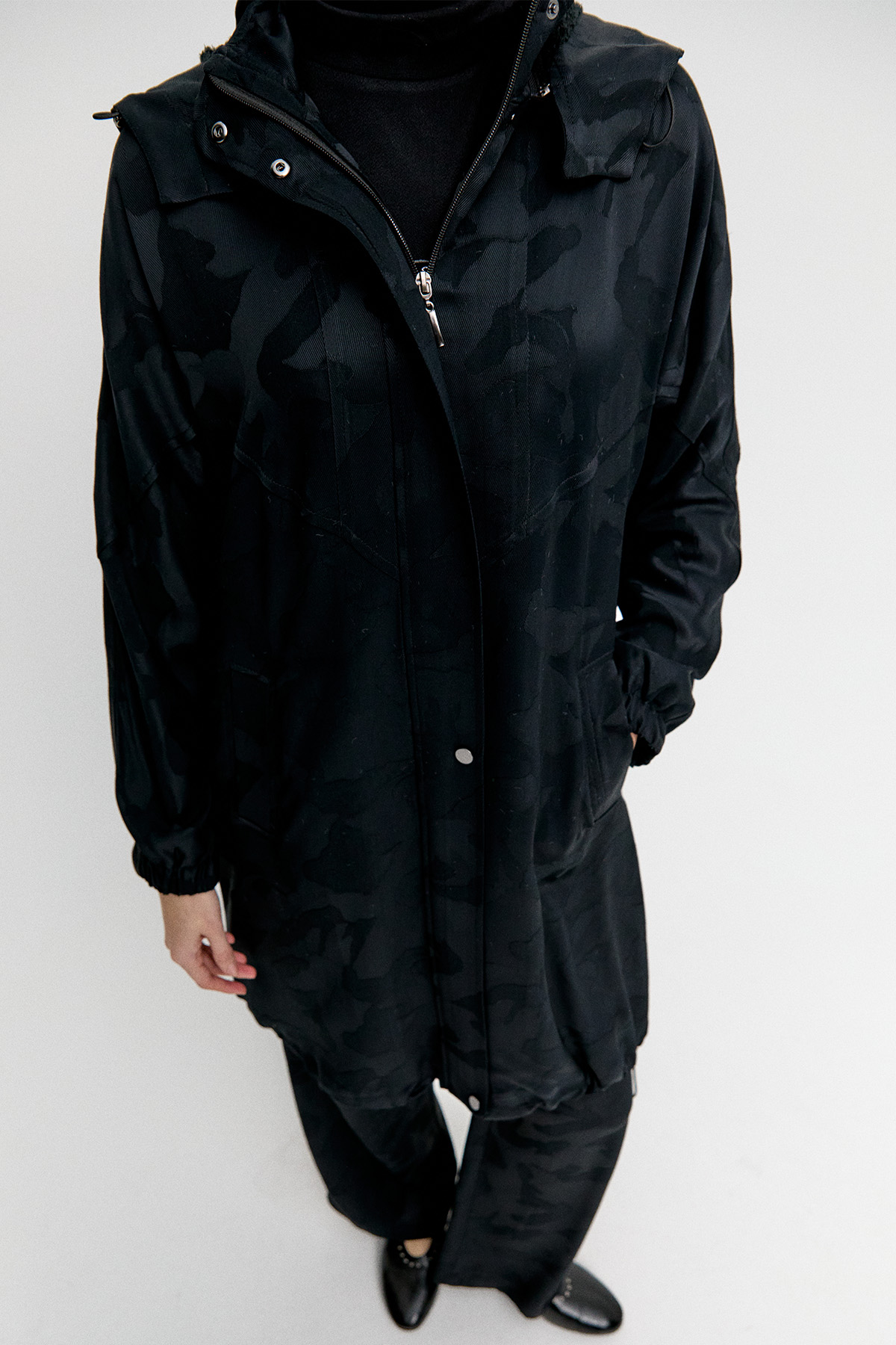 Kapüşonlu Jakarlı Peluş Astarlı Kap, Tesettür Giyim