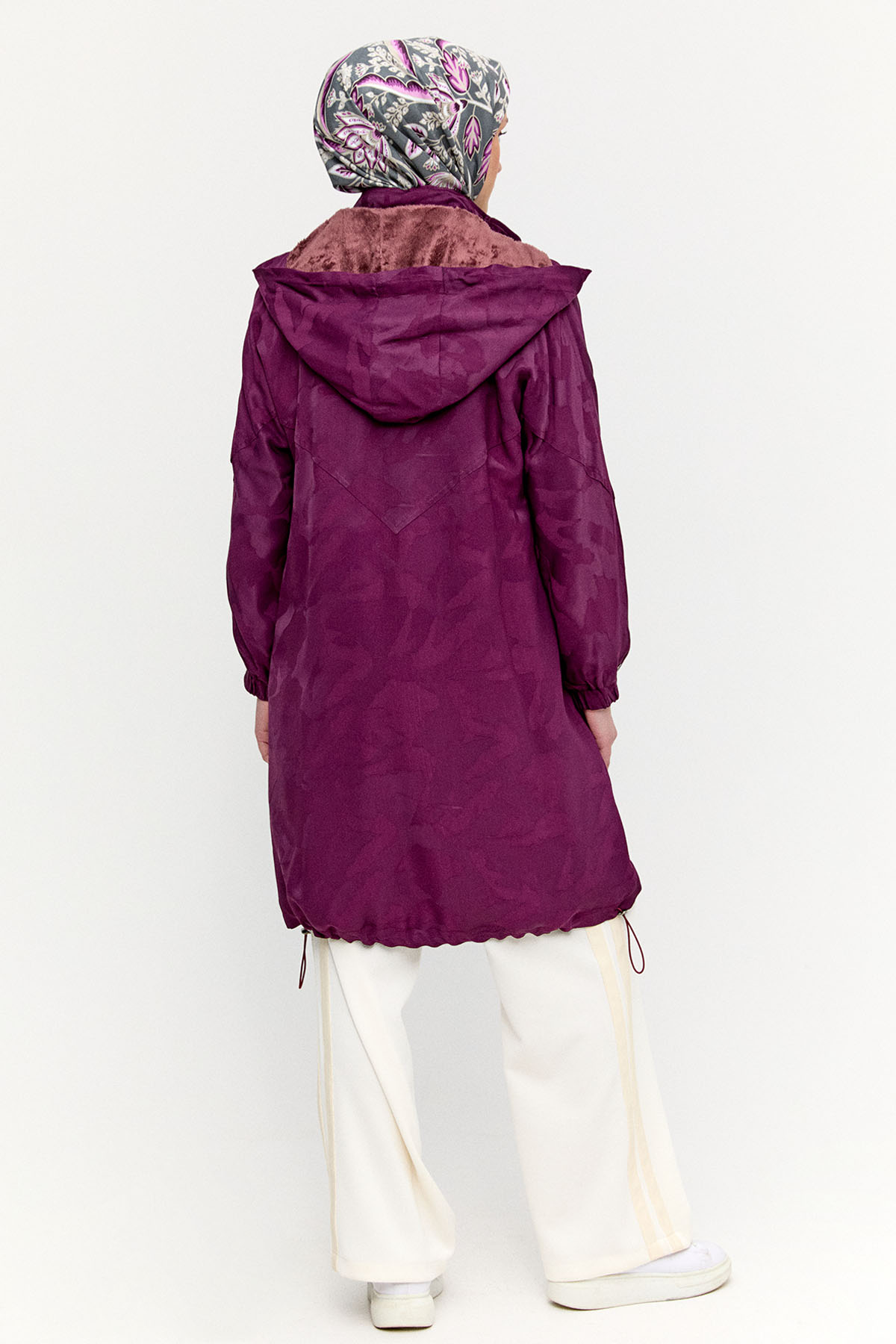 Kapüşonlu Jakarlı Peluş Astarlı Kap, Tesettür Giyim