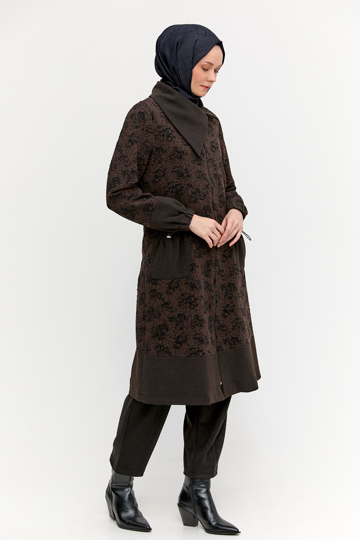 Dokulu Fermuarlı Örme Kap, Tesettür Giyim