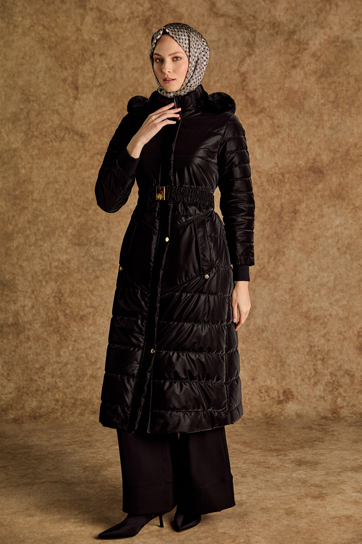 Suni Kürk Kapüşonlu Kapitone Kaban