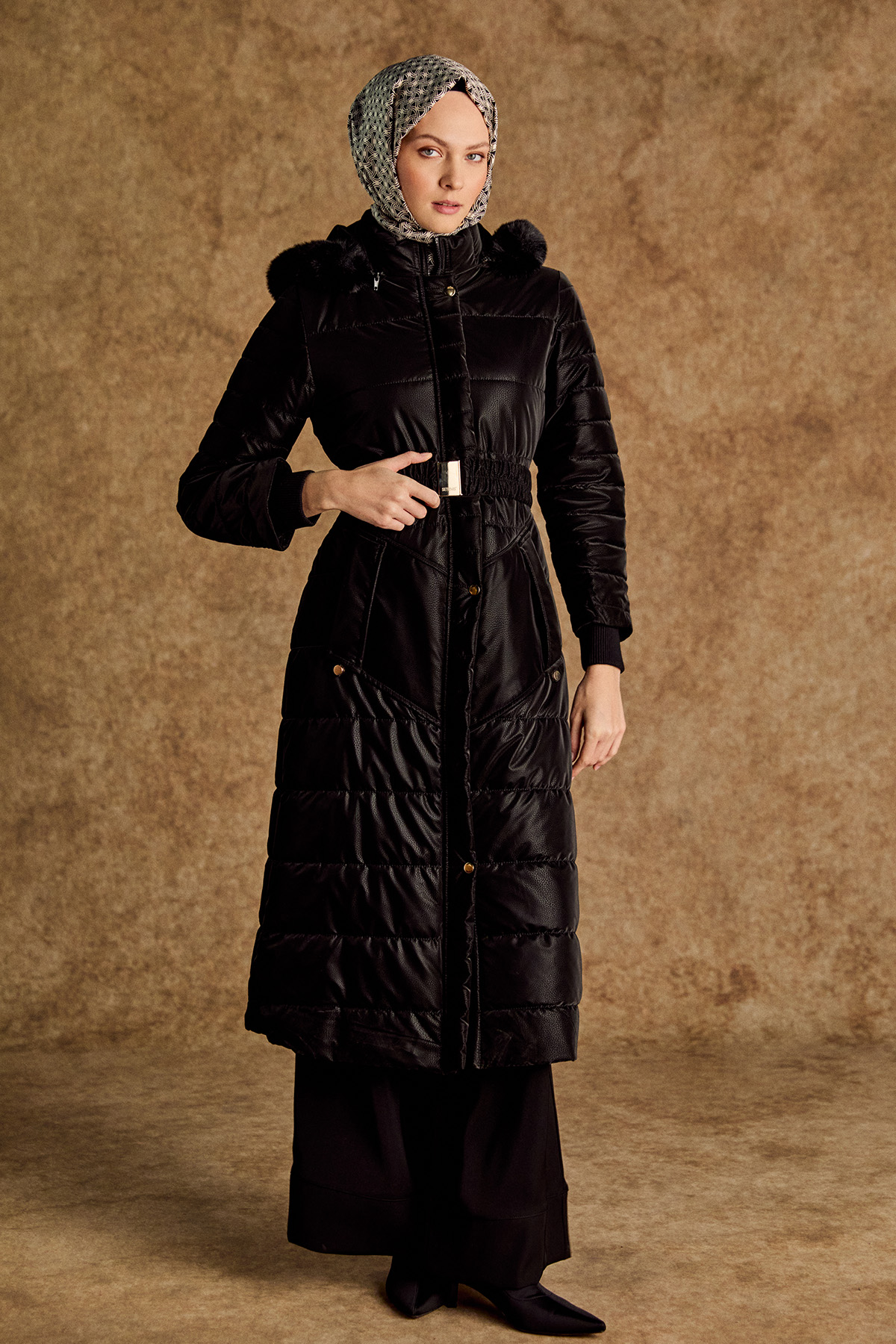 Suni Kürk Kapüşonlu Kapitone Kaban