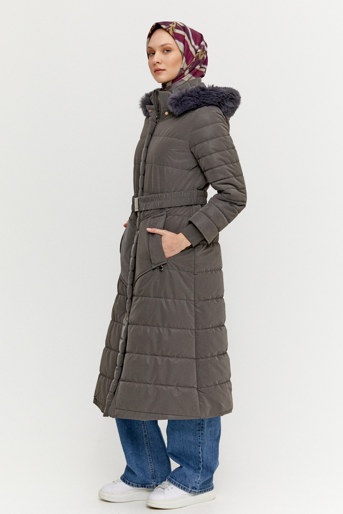 Suni Kürk Kapüşonlu Kapitone Kaban, Tesettür Giyim