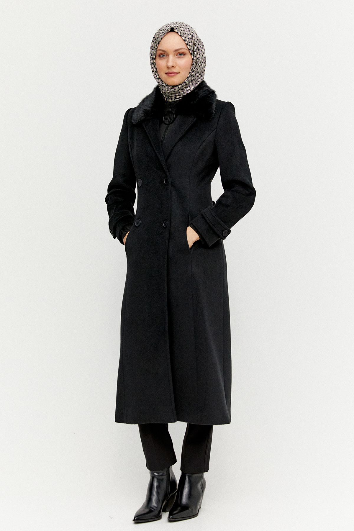 Suni Kürk Detaylı Kruvaze Kaşe Manto