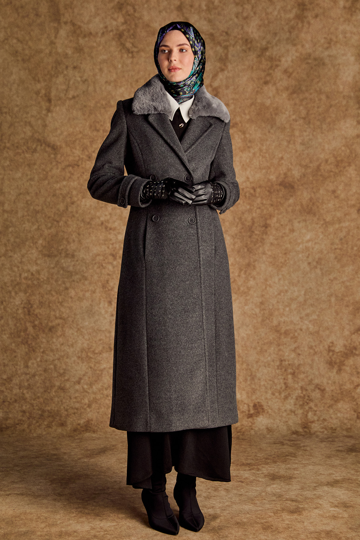 Suni Kürk Detaylı Kruvaze Kaşe Manto