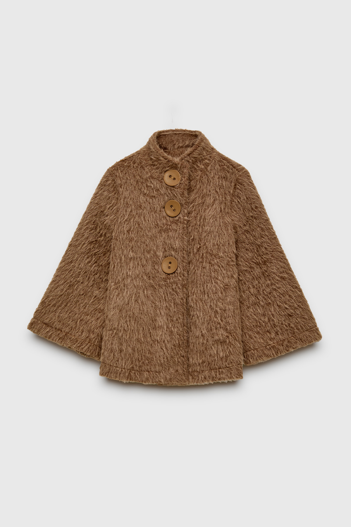 Büyük Düğmeli Kürk Kaban, Tesettür Giyim