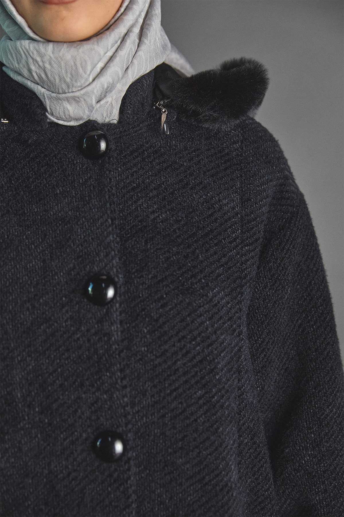 Çıkarılabilir Kapüşonu Kürklü Kaban