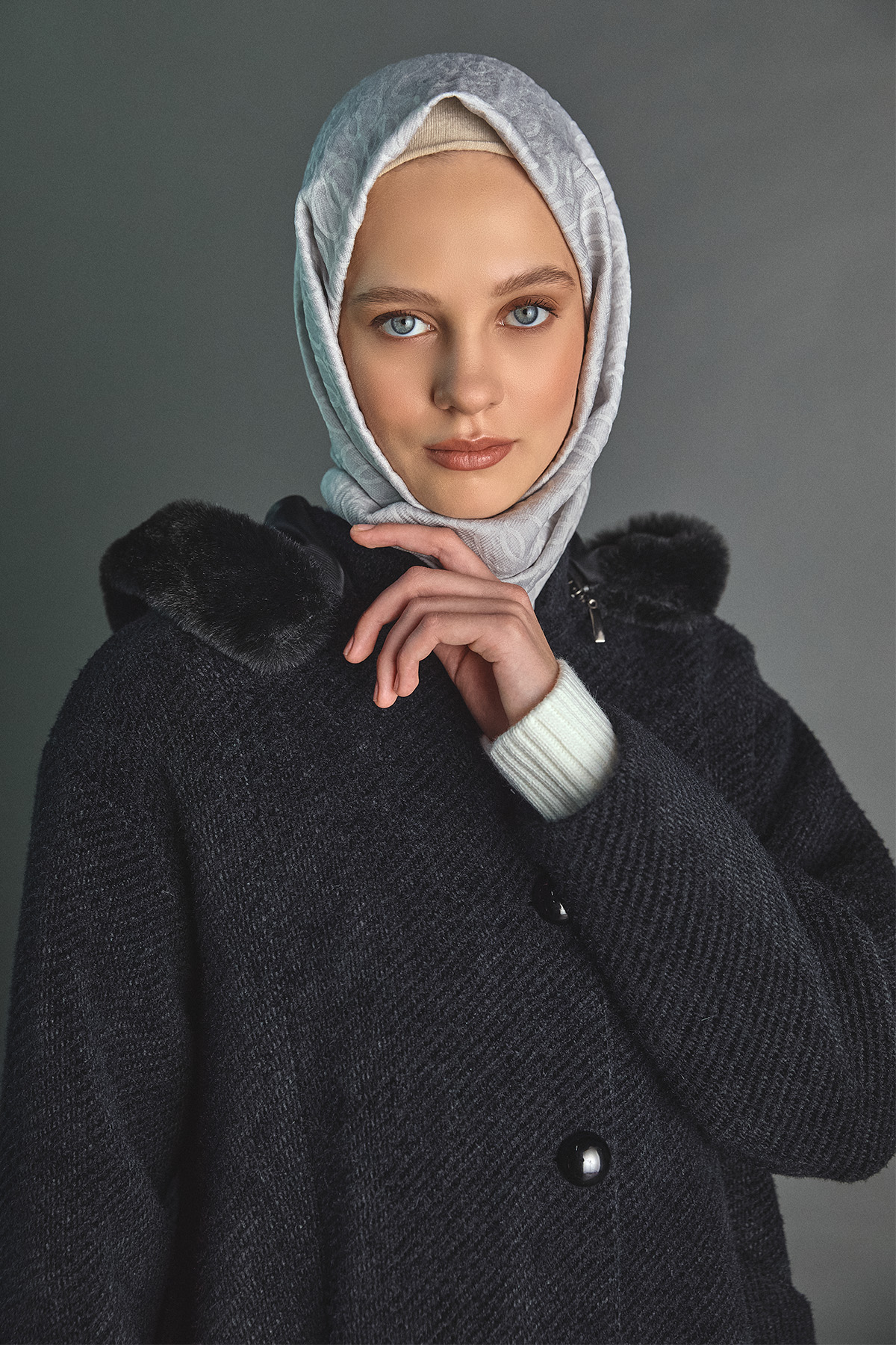 Çıkarılabilir Kapüşonu Kürklü Kaban