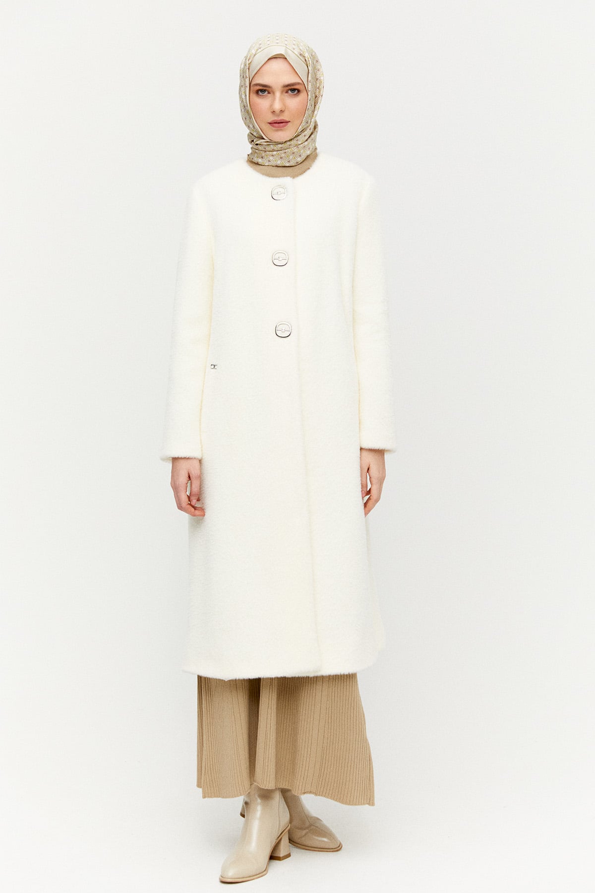 Angora Suni Kürk Kaban, Tesettür Giyim