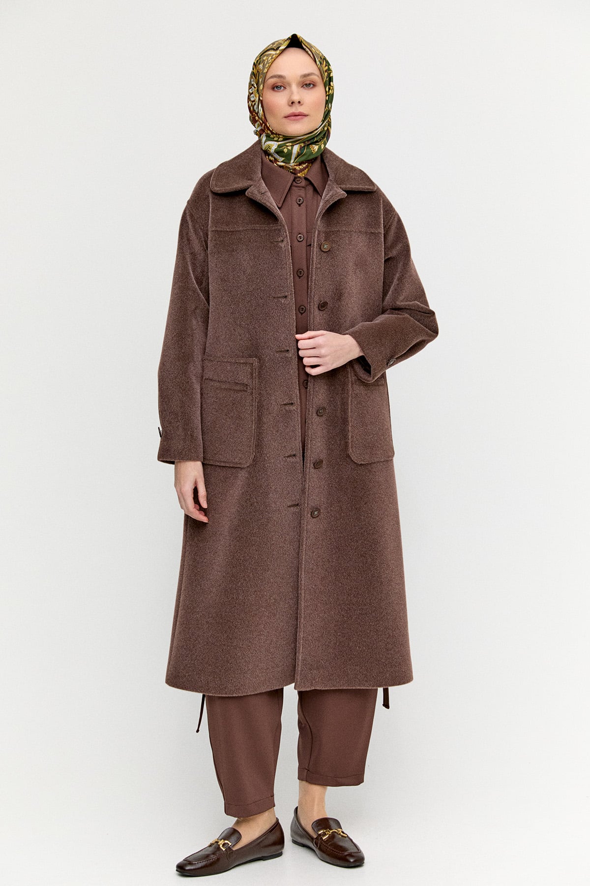 Kaşe Bebe Yaka Kaban, Tesettür Giyim