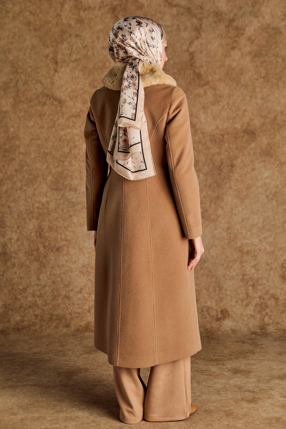 Çıkarılabilir Kürklü Kaşe Kaban