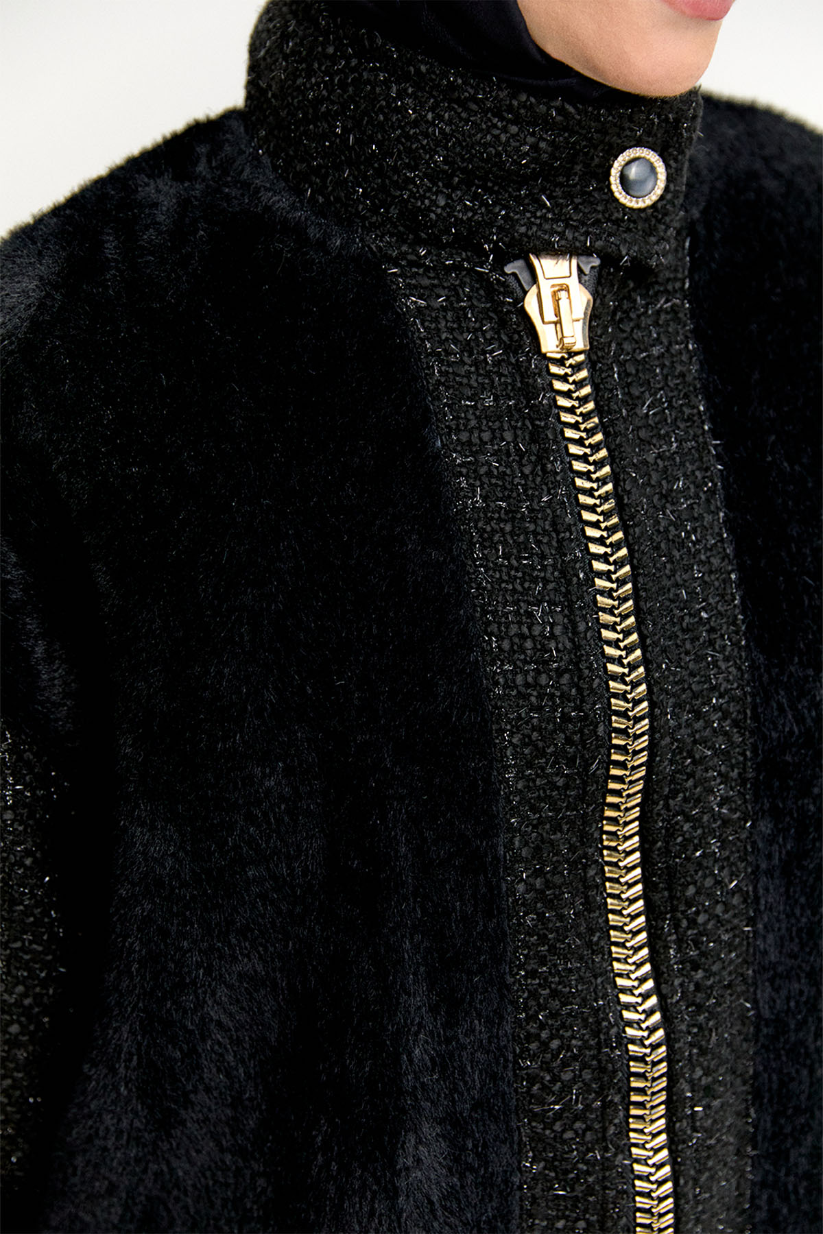 Yüksek Yakalı Oversize Kaban, Tesettür Giyim