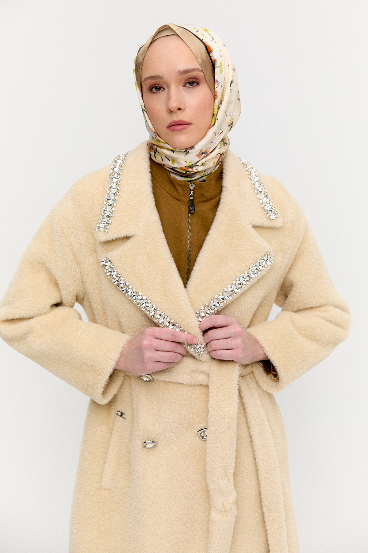 Taş Detaylı Angora Kaban, Tesettür Giyim