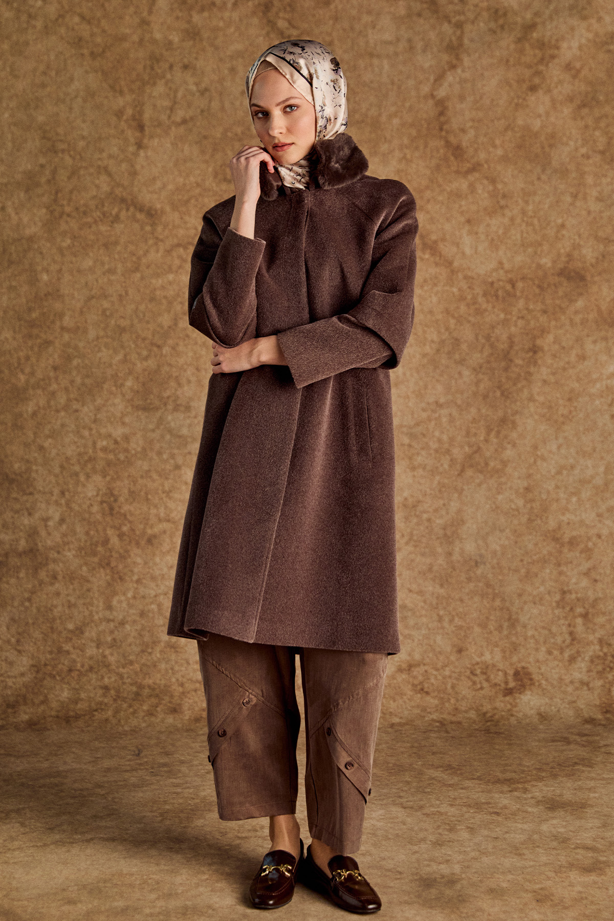 Seyyar Suni Kürklü Büyük Beden Kaban